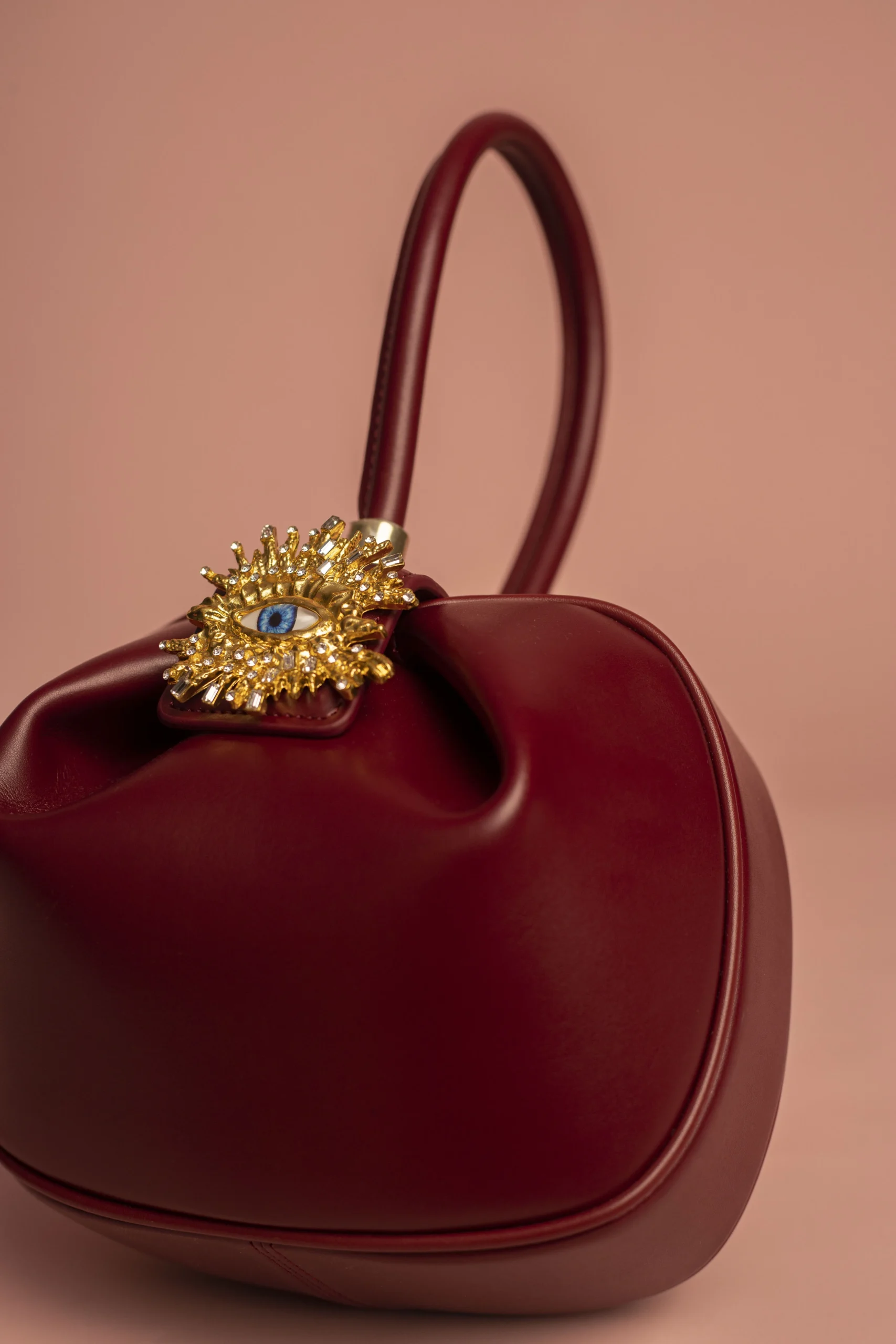 ẸKWÙ – WINE - Image 4